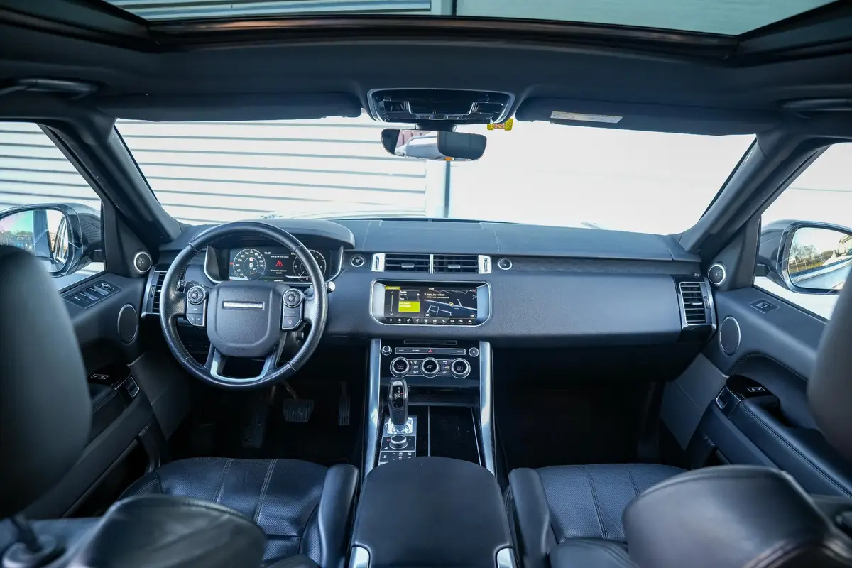 Land Rover Range Rover Sport 3.0 SDV6 HSE Dynamic: foto 2