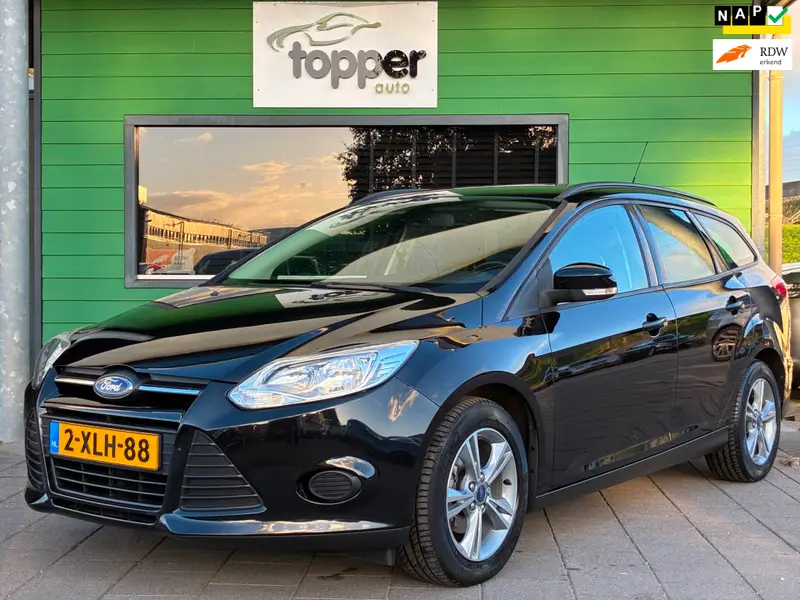 Ford Focus Wagon 1.0 EcoBoost Edition|1e Eigenaar|Navigatie|PDC|CruiseControl|Dealer Onderhouden|NAP|Nieuwe APK|Elektr.ramen| 2014 leasen bij DreamLease: foto 1