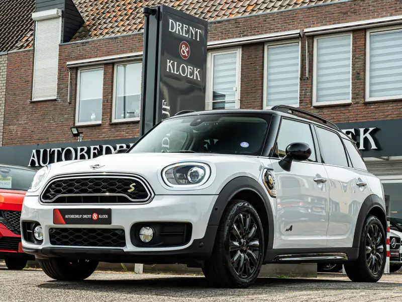 MINI Countryman 1.5 Cooper S E ALL4 Chili 2018 leasen bij DreamLease: foto 1