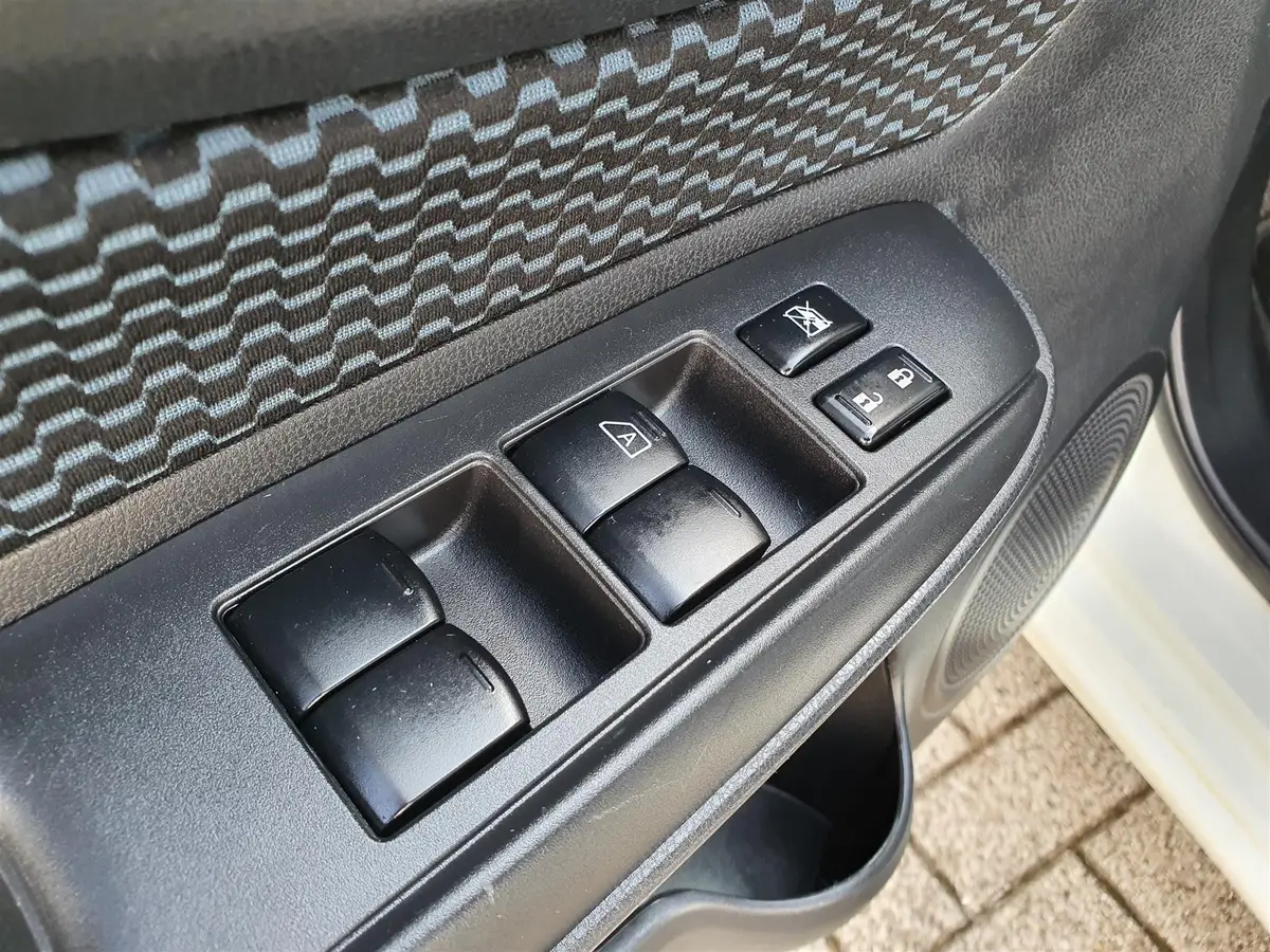 Nissan Note 1.2 DIG-S Connect Edition Navi | Safety Shield: foto 24