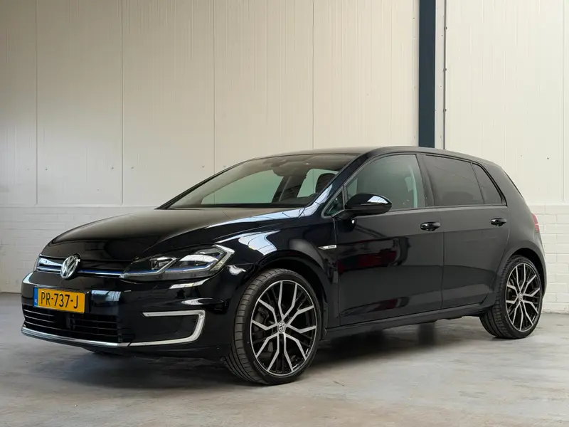 Volkswagen e-Golf E-Golf|SoH86%|36kWh|Leder|Virtual|Adaptief|Keyless|Stoelverwarming|Org NL 2017 leasen bij DreamLease: foto 2