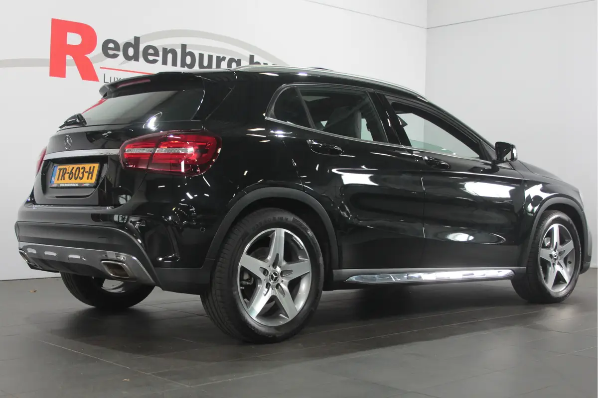 Mercedes-Benz GLA 180 Business Solution AMG: foto 2