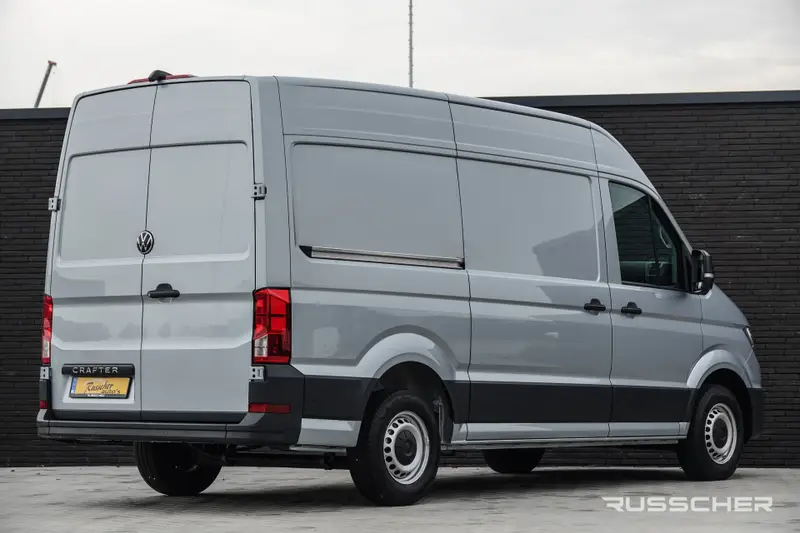 Volkswagen Crafter L3H3 | 2.0Tdi 140Pk Aut. | Nieuw Model | Stoel-Stoel | Achteruitrijcamera | LED | 17'' | Oyster Silver 2024 leasen bij DreamLease: foto 2