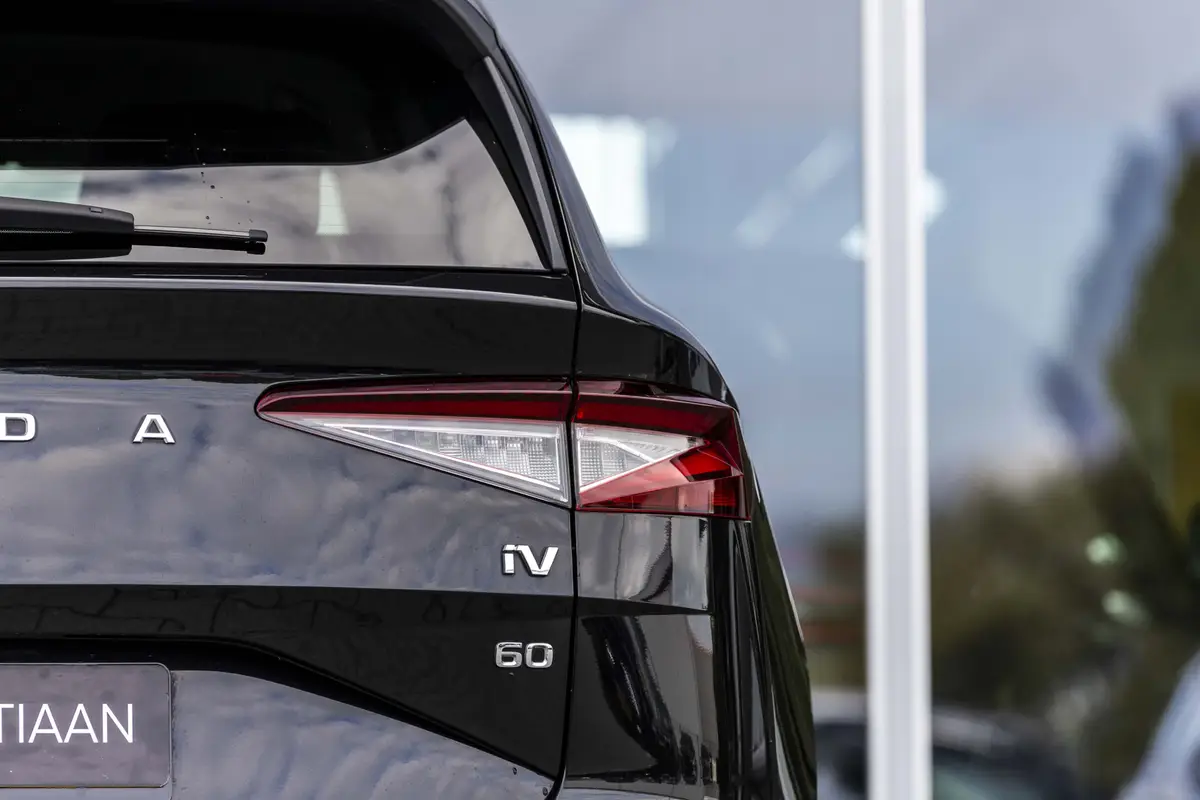 Škoda Enyaq iV 60: foto 36