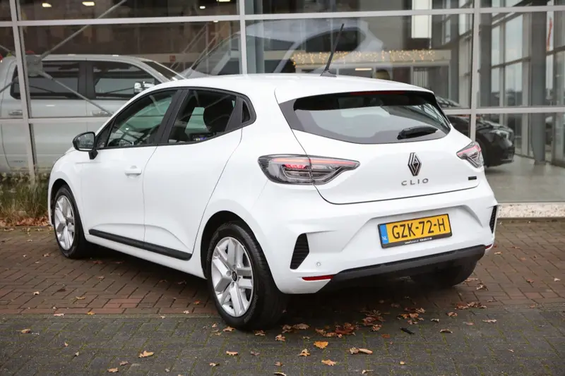 Renault Clio 1.6 ETFH 145PK | Hybride | Achteruitrijcamera | 2024 leasen bij DreamLease: foto 2