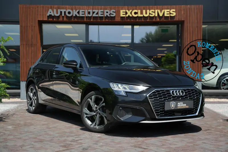 Audi A3 Sportback 40 TFSI e Advanced edition 2023 leasen bij DreamLease: foto 1