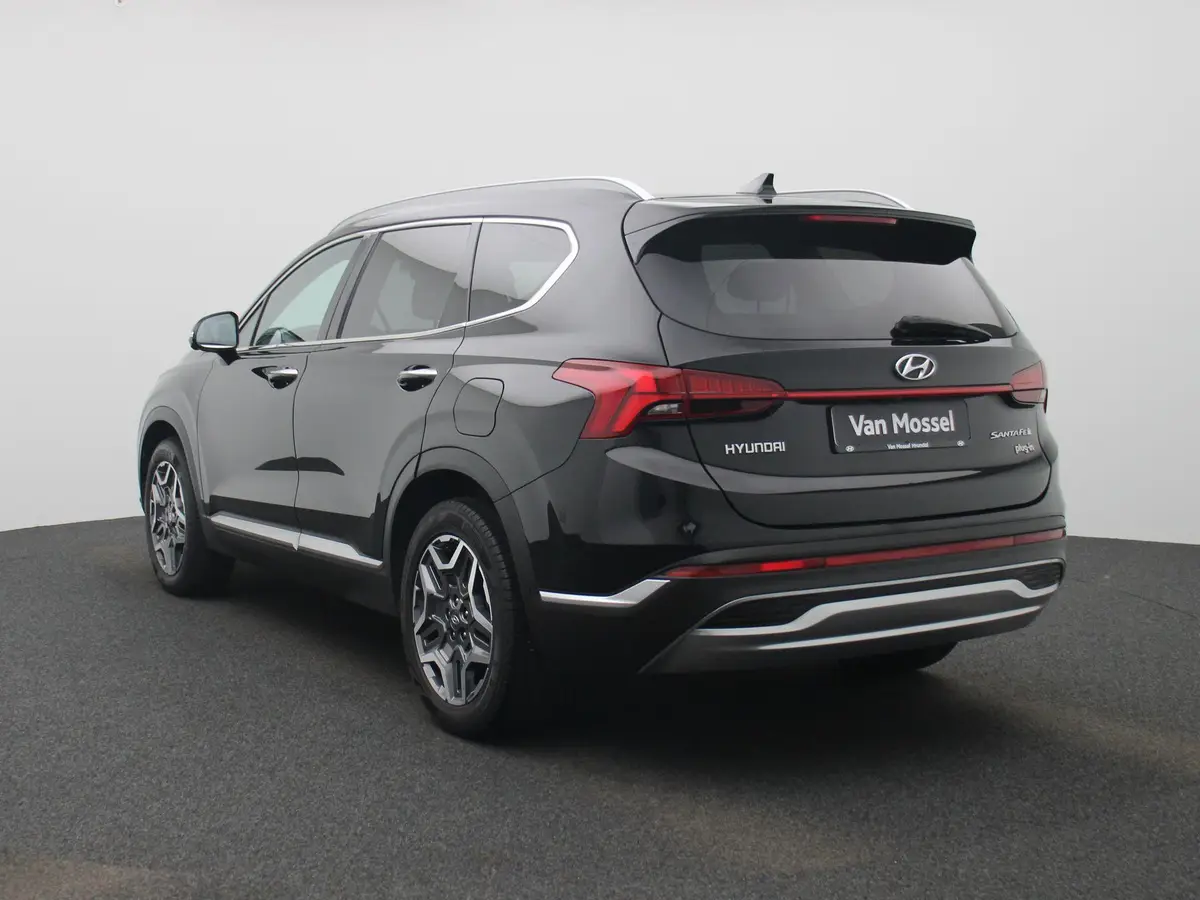 Hyundai Santa Fe 1.6 T-GDi Plug-in Hybrid 4x4 Shine Aut.: foto 2