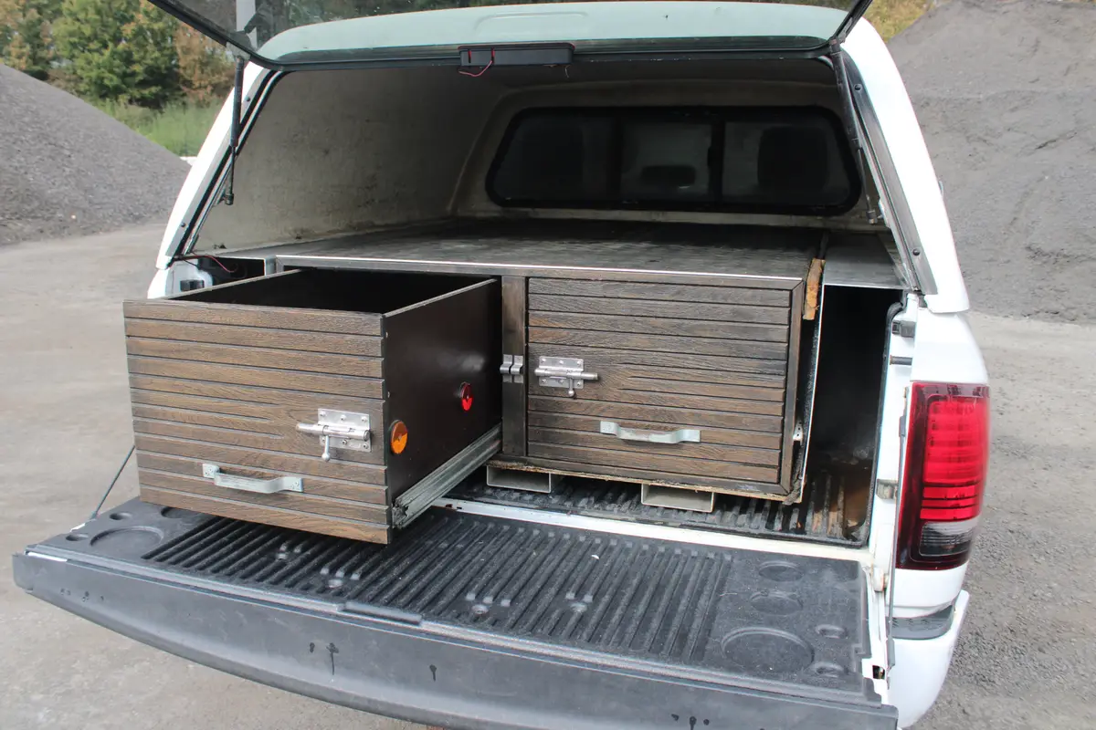 Dodge Ram 1500 5.7 V8 4x4 Quad Cab 6'4: foto 20
