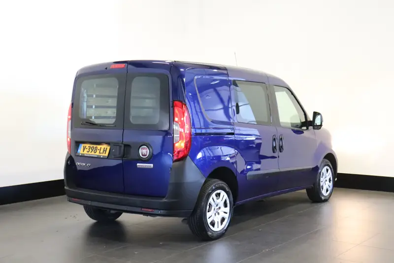 Fiat Doblò Cargo 1.3 MJ EURO6 2018 leasen bij DreamLease: foto 2