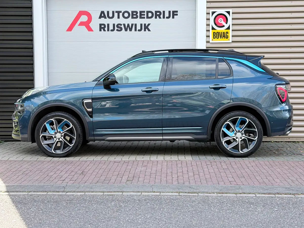 Lynk & Co 01 1.5 Pano/Memory/Keyless/Camera: foto 2