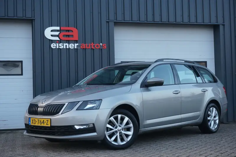 Škoda Octavia Combi 1.0 TSI Greentech Ambition Business 2019 leasen bij DreamLease: foto 1