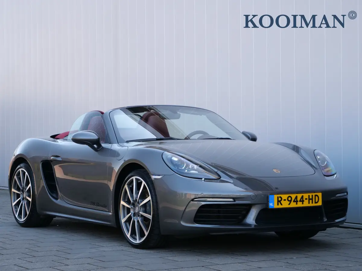 Porsche 718 Boxster 2.0 300 Pk Automaat: foto 1