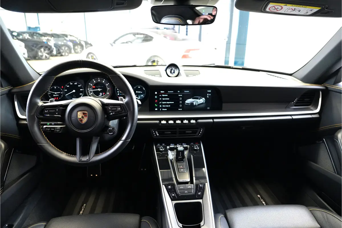 Porsche 911 Cabrio 3.8 Turbo S 478kW/650pk PDK8 SPORT DESIGN + AERO-PAKKET + BURMESTER + NACHTZICHT + ADAPT.CRUISE + 360 CAMERA + LIFT + KEYLESS ENTRY&DRIVE + SPORT CHRONO + PDLS PLUS + PASM SPORT -10MM + TARGET BLU EYE + VOL XPEL PPF + 20/21 INCH EXCL.DESIGN!: foto 2