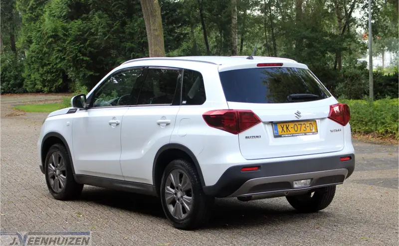 Suzuki Vitara 1.0 Boosterjet Select 2019 leasen bij DreamLease: foto 2