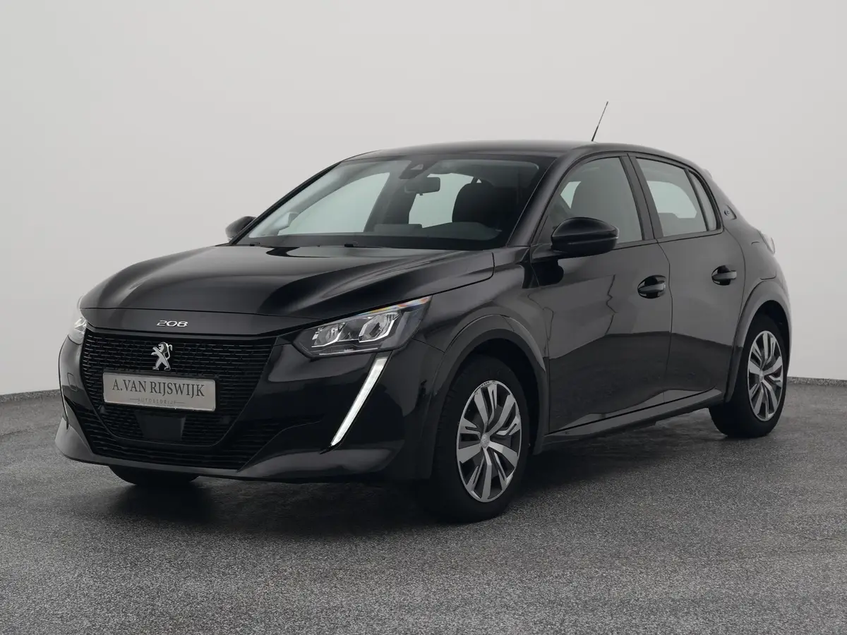Peugeot e-208: foto 1