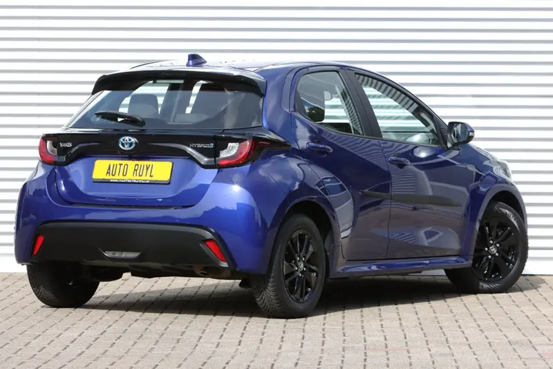 Toyota Yaris 1.5 Hybrid Active Carplay / Camera 2022 leasen bij DreamLease: foto 2