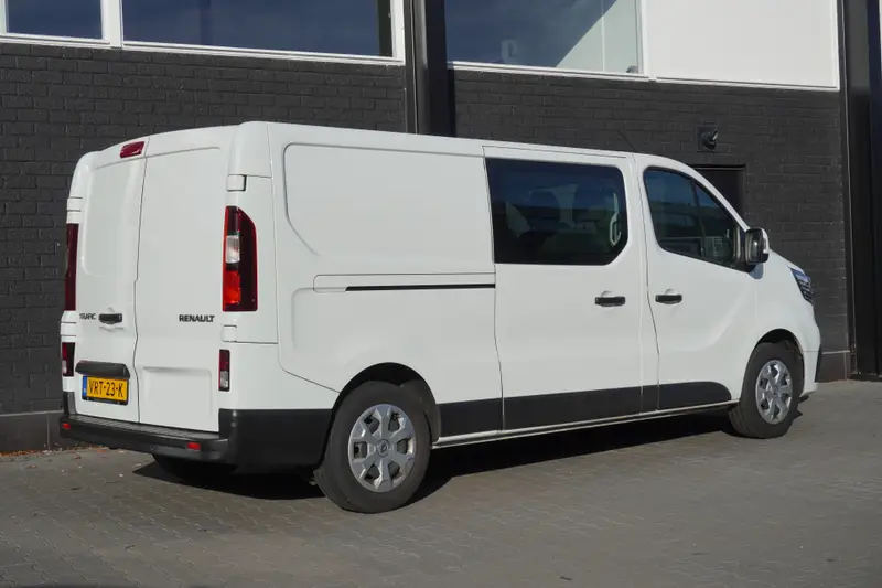 Renault Trafic 2.0 dCi L2 Dubbele Cabine EURO 6 2022 leasen bij DreamLease: foto 2
