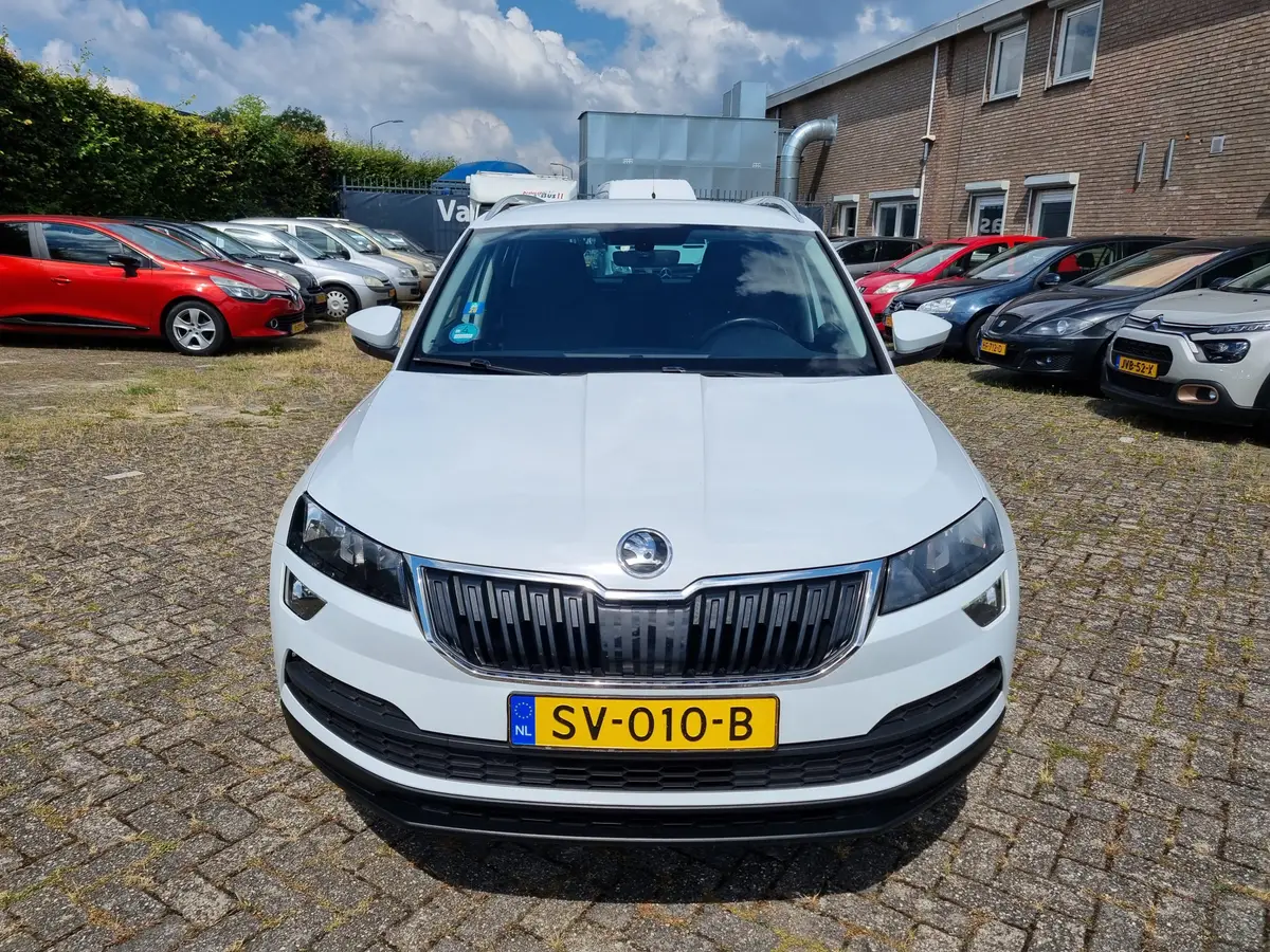 Škoda Karoq 1.0 TSI Ambition Business: foto 2