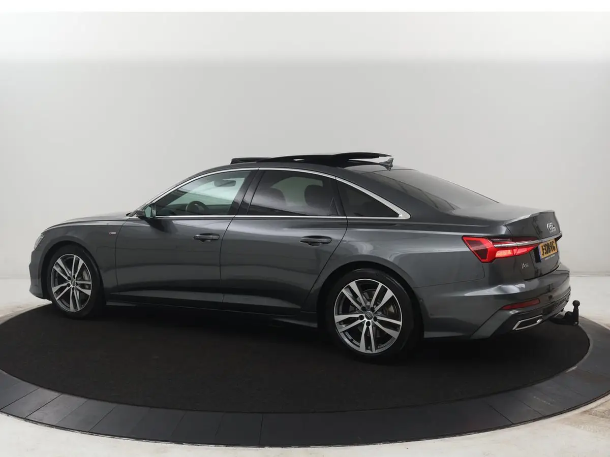 Audi A6 Limousine 45 TFSI S edition: foto 2