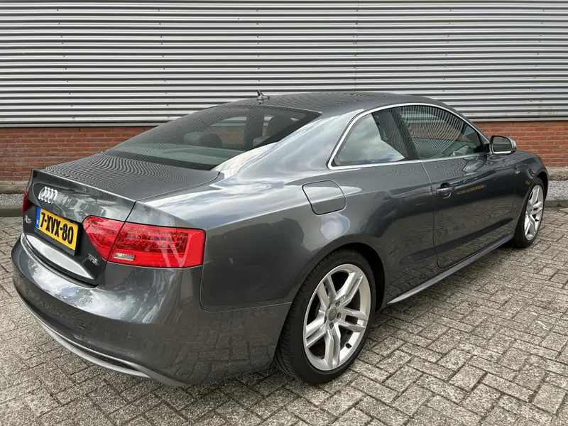 Audi A5 Coupé 1.8 TFSI S-Line 2014 leasen bij DreamLease: foto 2