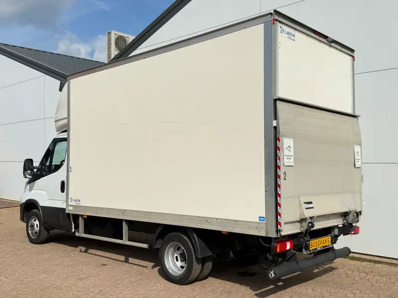 Iveco Daily Daily 35C16 3.0 160PK 2023 leasen bij DreamLease: foto 2