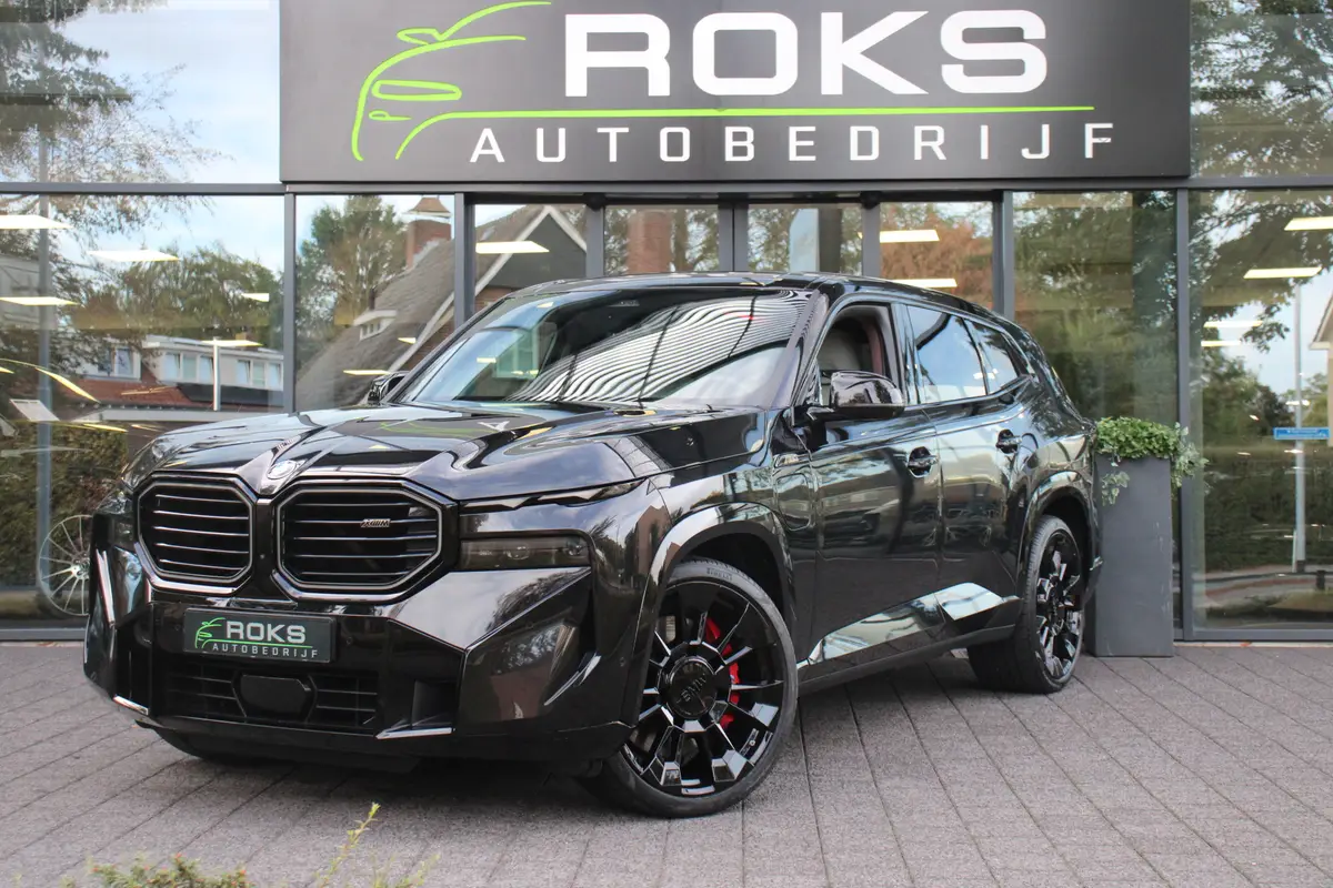 BMW XM PHEV 30 kWh V8 653pk: foto 1