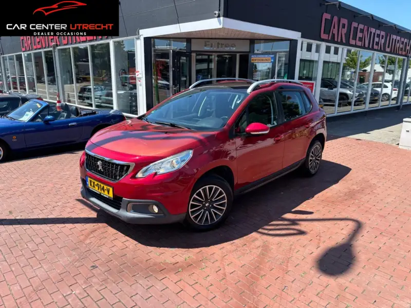 Peugeot 2008 1.2 PureT. Blue Lion | airco | navi | pano | 2016 leasen bij DreamLease: foto 1