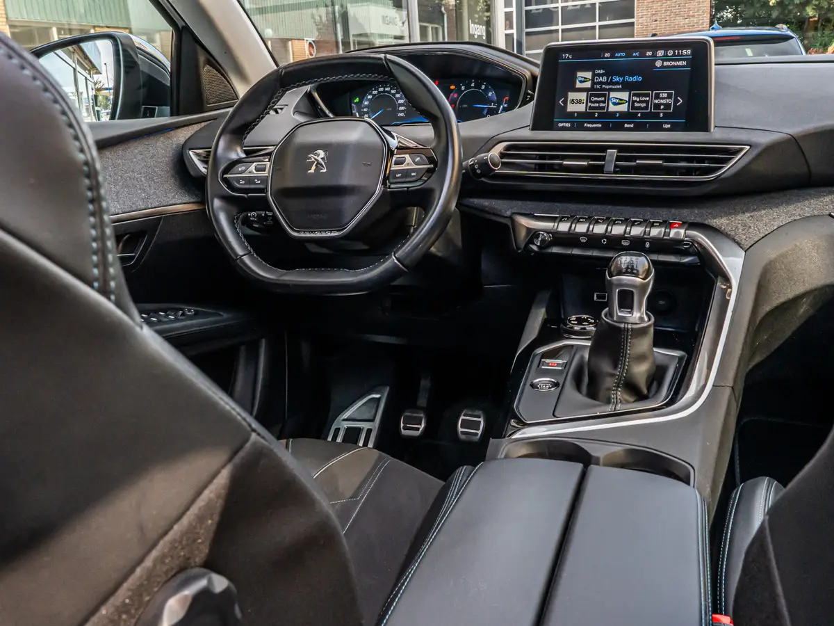 Peugeot 3008 1.2 PureTech Crossway: foto 2