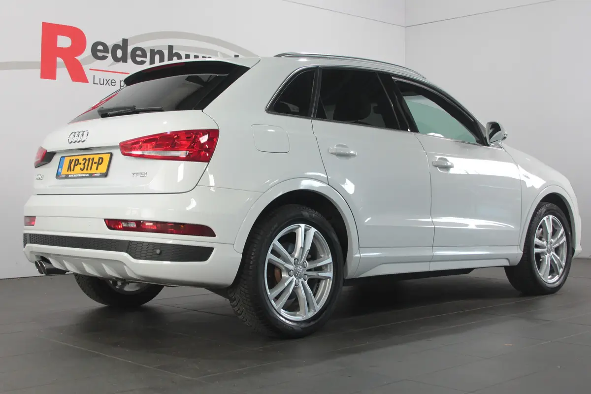 Audi Q3 1.4 TFSI CoD Sport Pro S-Line - Automaat: foto 2