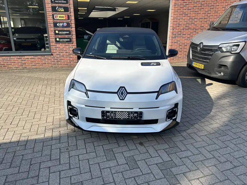 Renault 5 comfort range Roland-Garros 52 kWh 2026 leasen bij DreamLease: foto 2