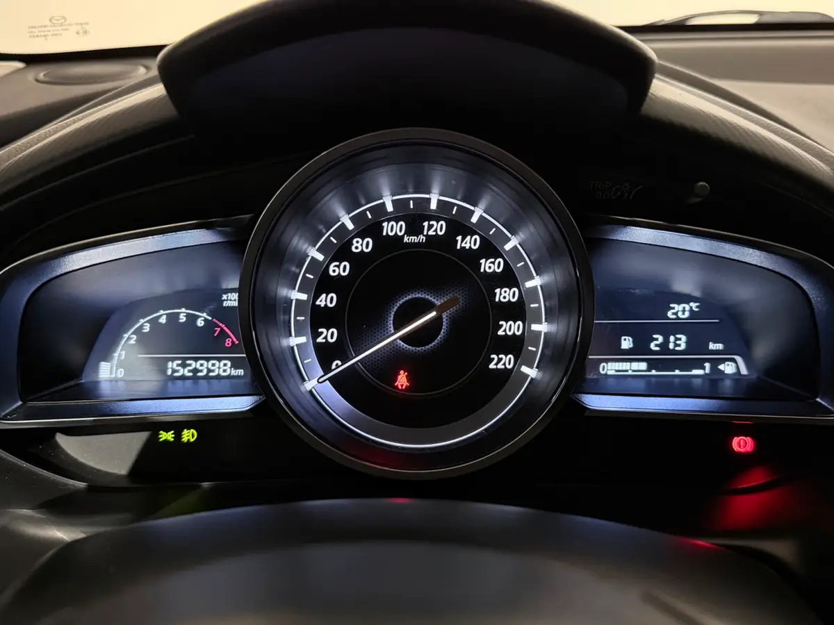 Mazda 2 1.5 Skyactiv-G GT-M /Clima/Cruise/PDC/NAVI/LaneAss/LMV: foto 41
