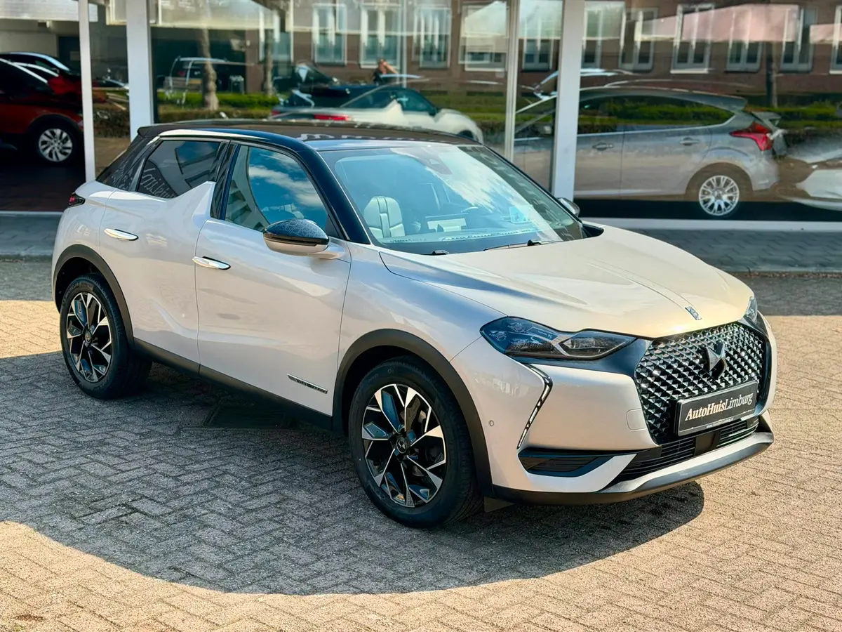 DS DS 3 Crossback 1.2 PureTech Louvre|Camera|Leer|Nav|CarPlay|Unieke uitvoering: foto 2