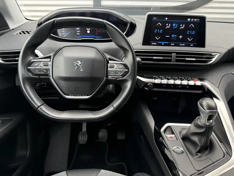 Peugeot 3008 1.2 PureTech Allure 2018 leasen bij DreamLease: foto 2