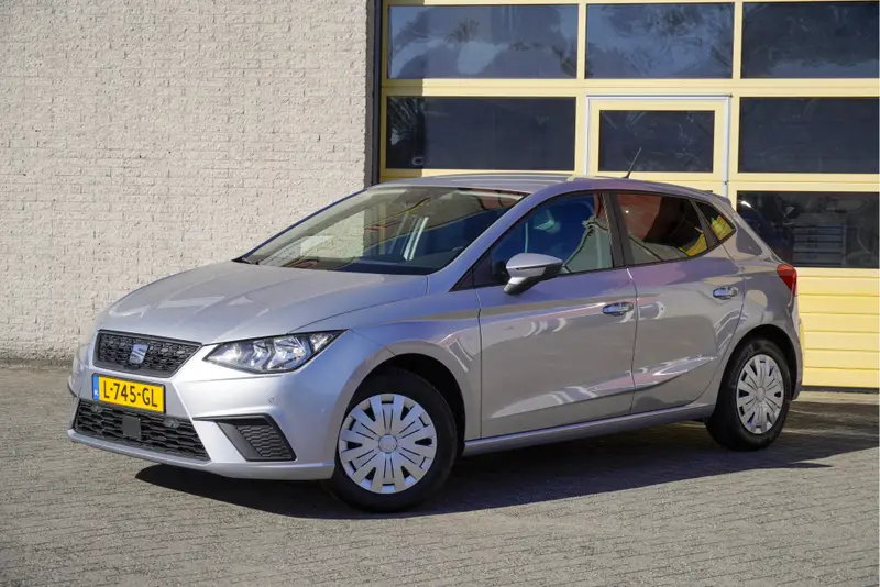 SEAT Ibiza 1.0 TSI 5drs Style Business Intense BJ2021 Pdc | Trekhaak | Achteruitrijcamera | App-Connect | Navi | Climate control | Cruise control | Extra getint glas 2021 leasen bij DreamLease: foto 2