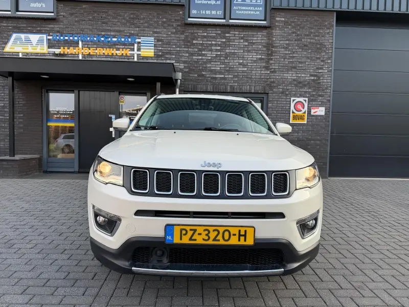 Jeep Compass 1.4 MultiAir Opening Edition Plus 2017 leasen bij DreamLease: foto 2