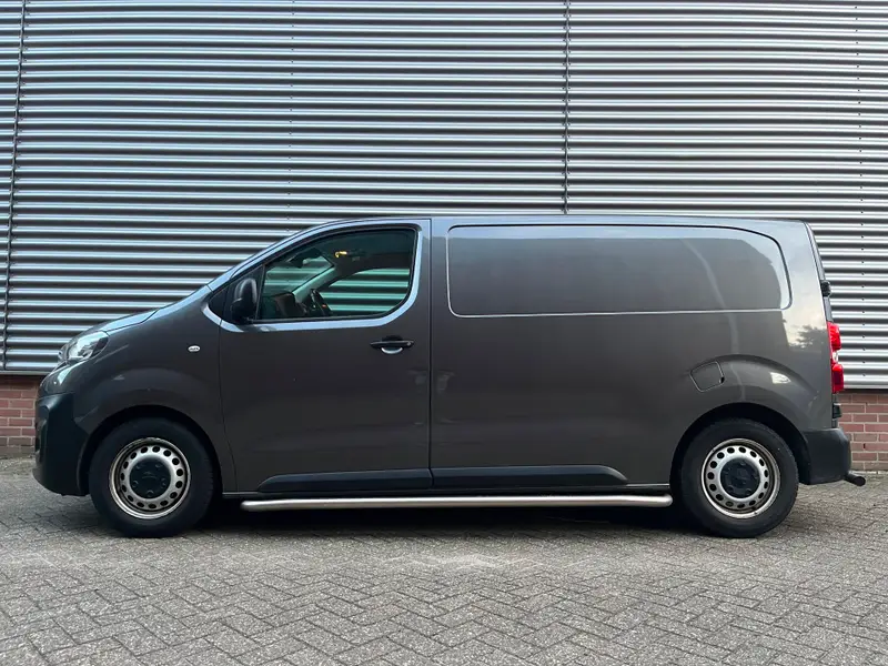 Peugeot Expert 2.0 BlueHDI 145PK Premium AUTOMAAT ***APK 05-2027*** 2022 leasen bij DreamLease: foto 2