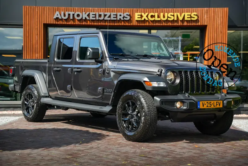 Jeep Gladiator Sport 3.6 V6 2024 leasen bij DreamLease: foto 1