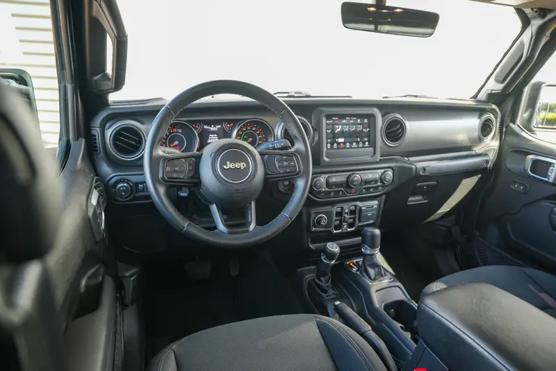 Jeep Gladiator Sport 3.6 V6 2024 leasen bij DreamLease: foto 2