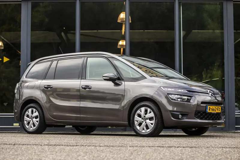 Citroën Grand C4 Picasso 1.2 PureTech Start 5-pers 2016 leasen bij DreamLease: foto 1