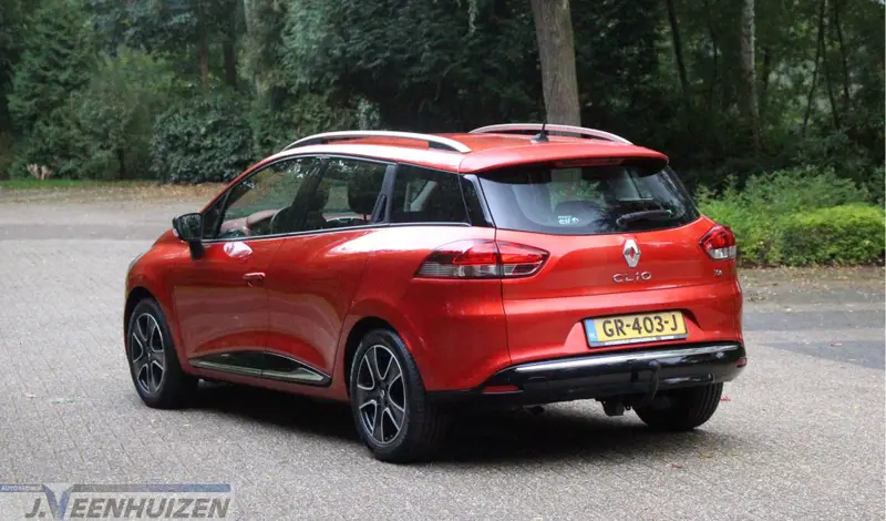 Renault Clio Estate 0.9 TCe Expression 2013 leasen bij DreamLease: foto 2