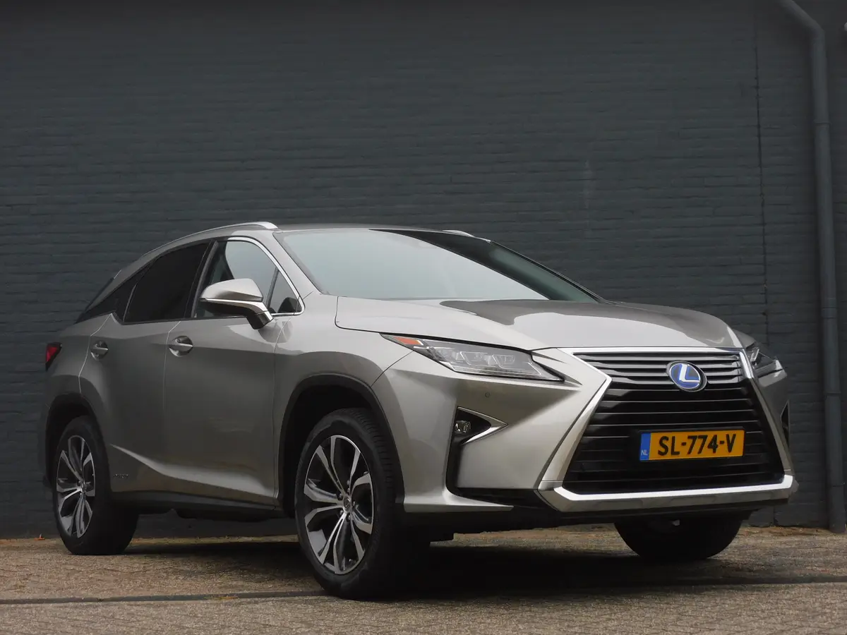 Lexus RX 450h 4WD Luxury Line: foto 2