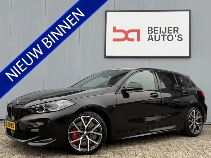 BMW 1 Serie 118i Executive Automaat 2023 leasen bij DreamLease: foto 1