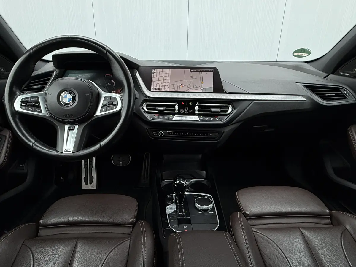 BMW 1 Serie 118i Executive Automaat: foto 2