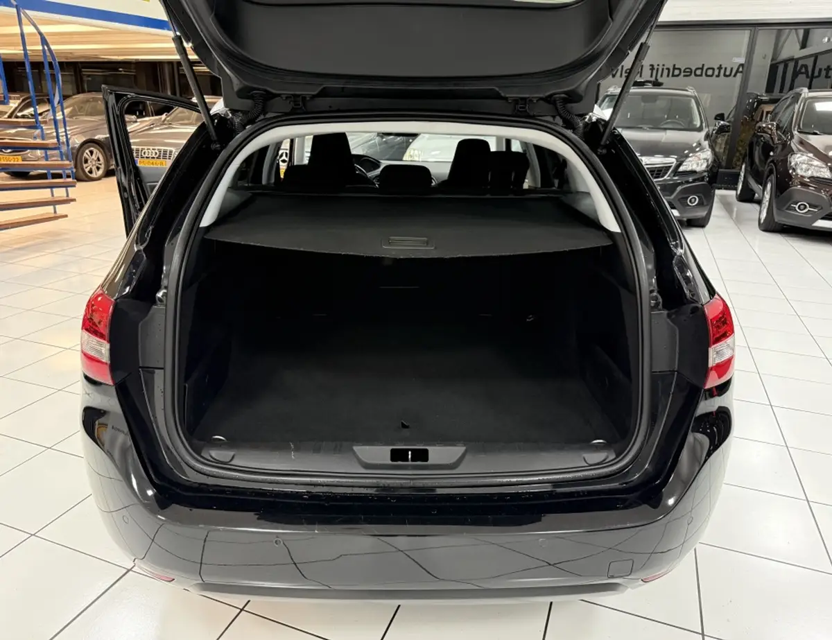 Peugeot 308 SW 1.2 PureTech Style Bovag Garantie Airco: foto 36
