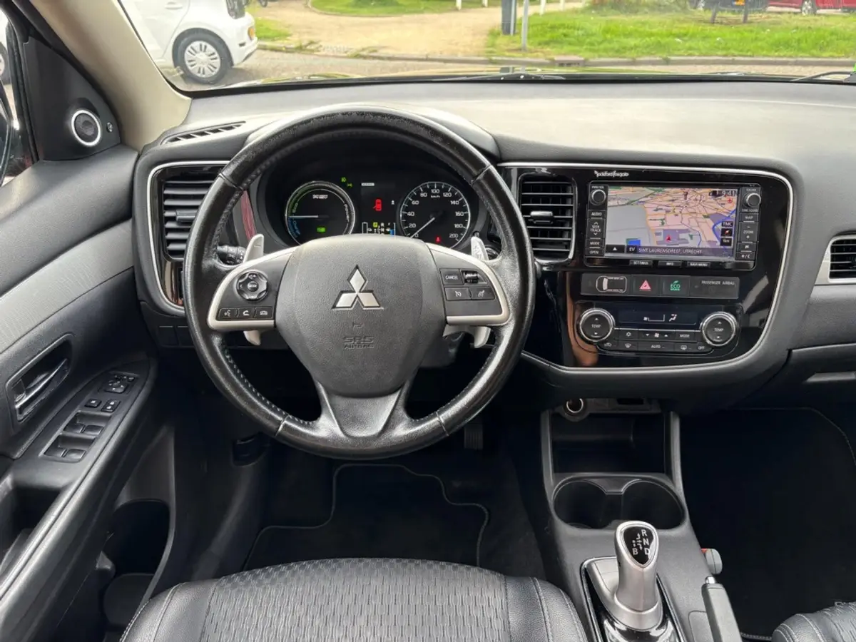 Mitsubishi Outlander 2.0 PHEV Executive Edition Full Opties: foto 2
