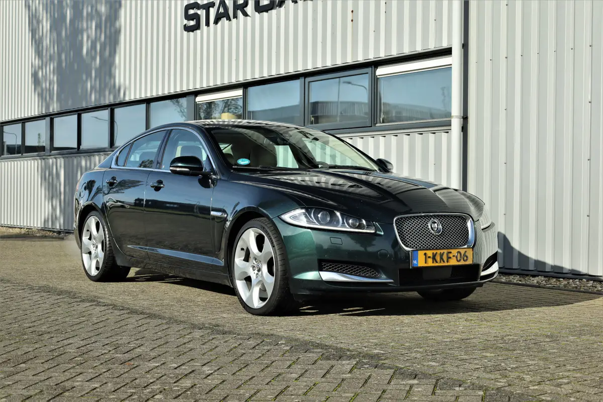Jaguar XF 3.0D Premium Business Edition: foto 1