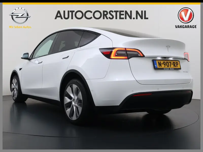 Tesla Model Y Long Range AWD 75kWh 514PK Warmtepomp Stuur+Stoel+Achterbankverwarming Panoramadak Camera's Adap.Cruise Navi Ecc Premium-Audio Leder SOH 91,4% 4WD 2021 leasen bij DreamLease: foto 2