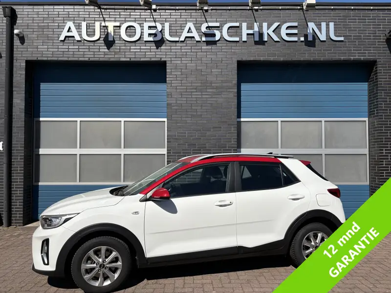 Kia Stonic 1.0 T-GDi MHEV DynamicLine, climate/cruise/navi/trekhaak 2022 leasen bij DreamLease: foto 1