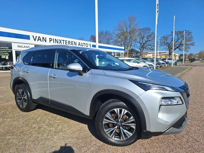 Nissan X-Trail 1.5 164pk connecta 7 persoons 1800kg trekgewicht 2023 leasen bij DreamLease: foto 1