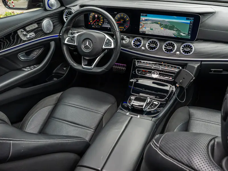 Mercedes-Benz E-Klasse AMG 43 4Matic Premium 2017 leasen bij DreamLease: foto 2